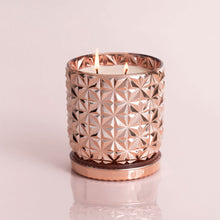 Cargar imagen en el visor de la galería, Vela Pink Grapefruit &amp; Prosecco Gilded Faceted, 850gr.
